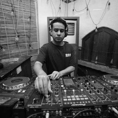 Medium Rare 003 - Prime Cutz by FILM